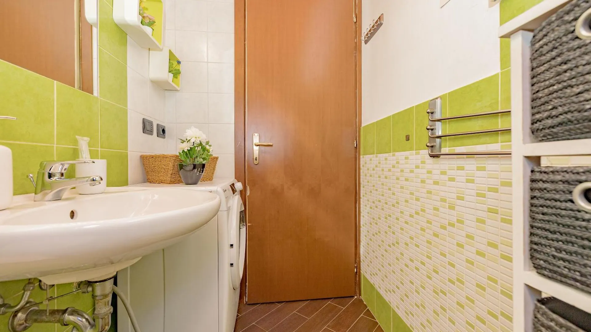 Milanogorla-Metro 50Mt-Duomo A 15 Minuti Apartment  Milan