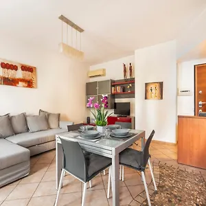 Appartamento Martesana Flat With Balcony - M1 Gorla And Turro, Milano